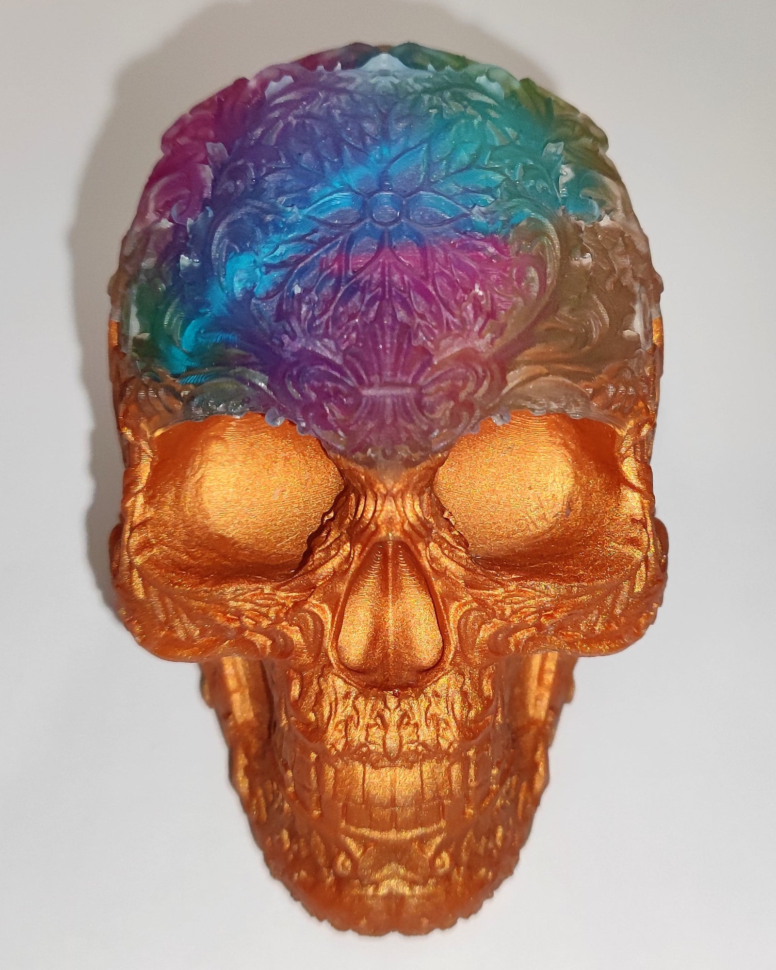 Décoration crâne skull bronze nacré + plumes résine époxy