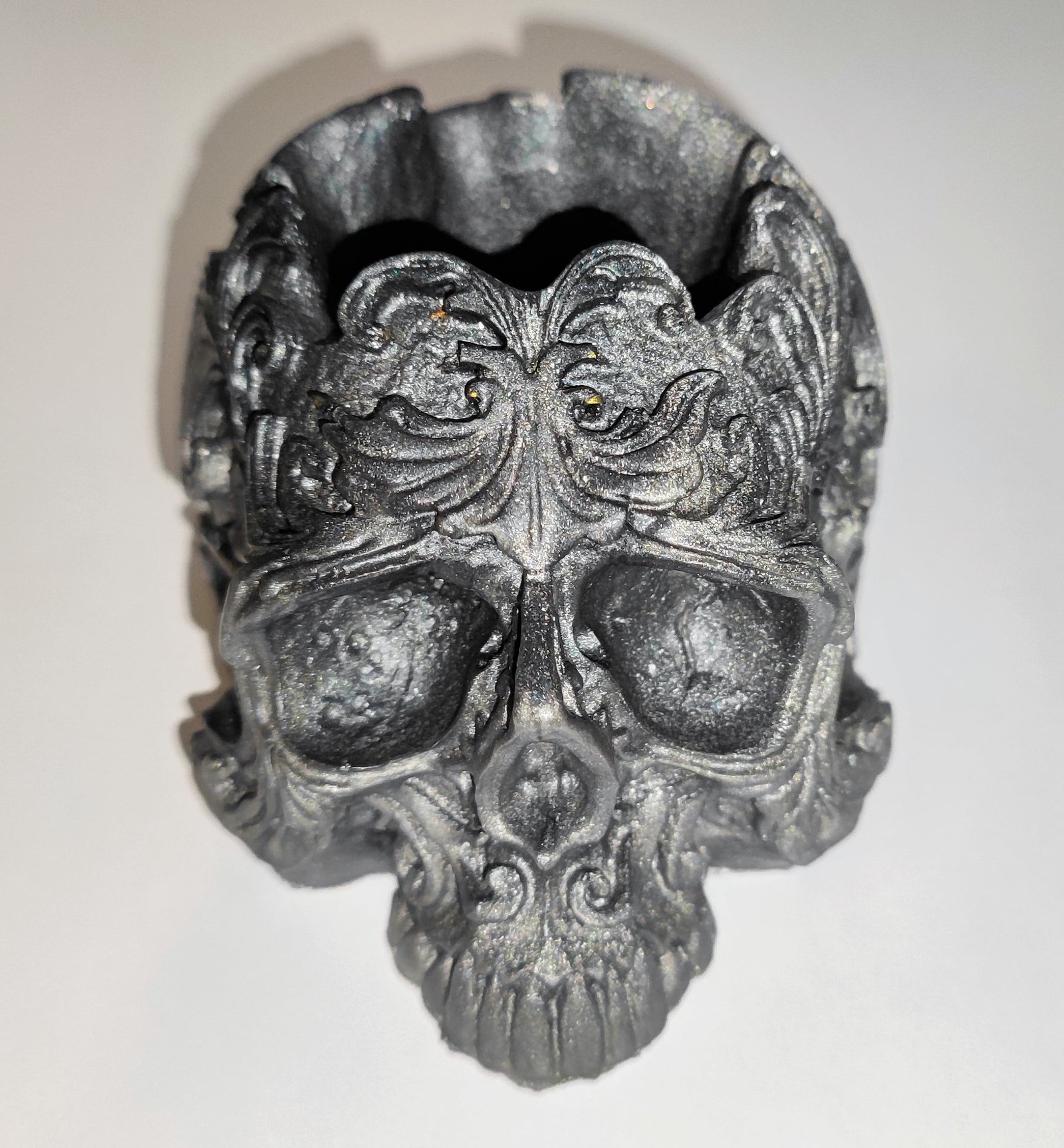 Crâne skull gris pot de plante résine époxy
