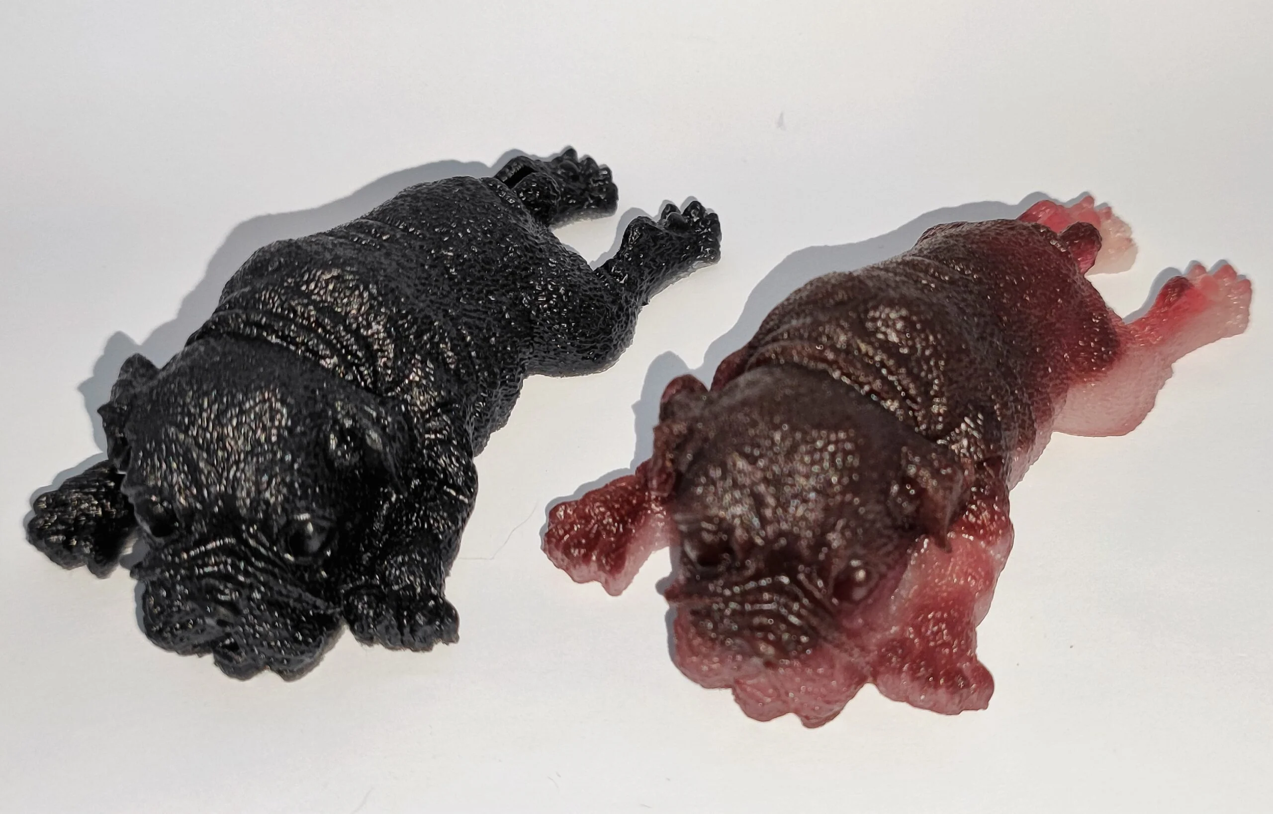 Figurine chien allongé résine époxy