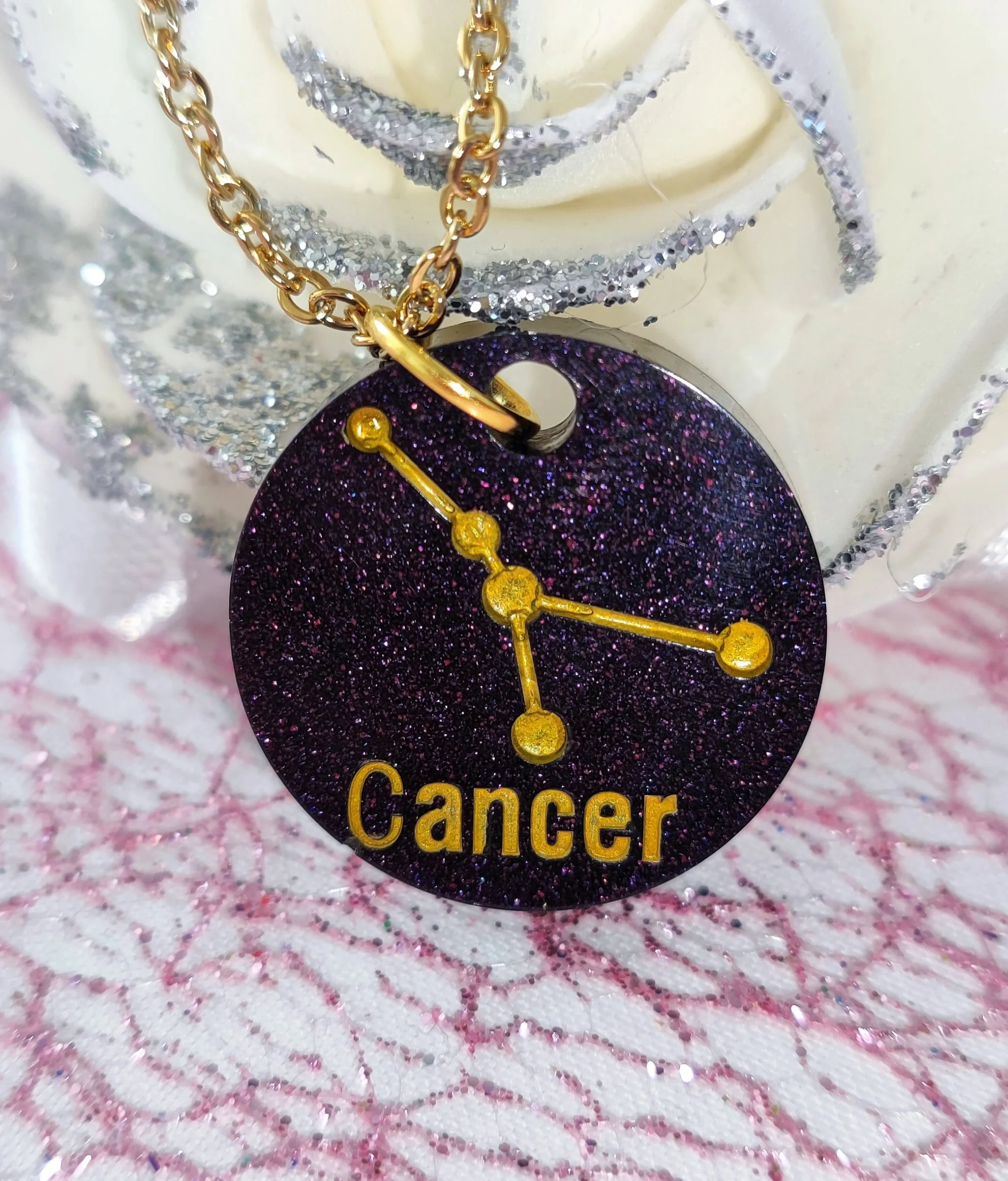 Pendentif signe astrologique cancer résine époxy