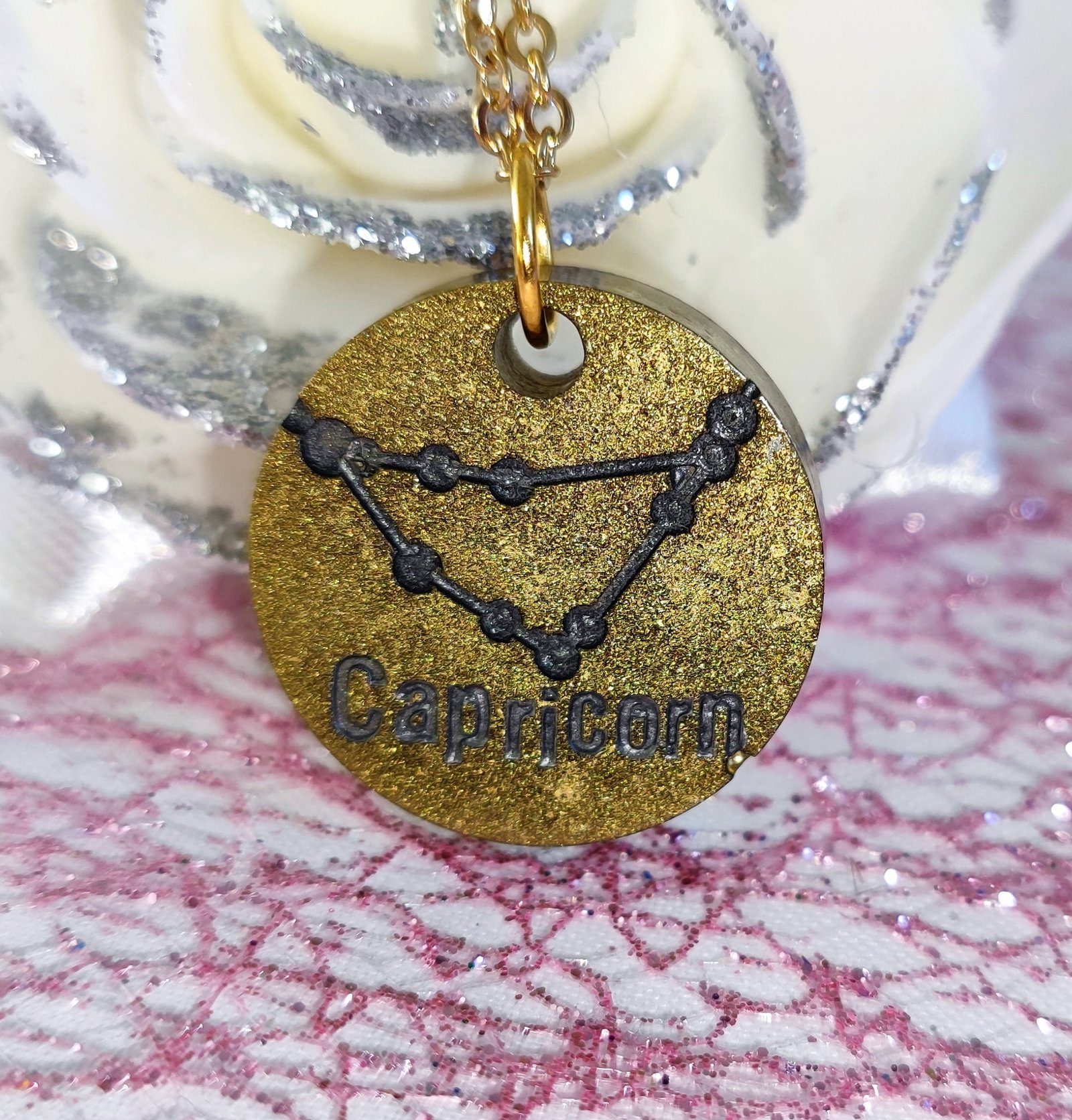 Pendentif astrologie capricorne résine époxy